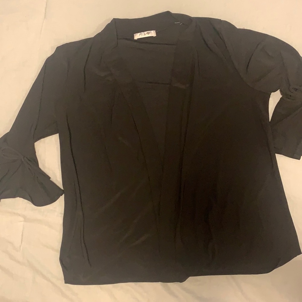 Cute black jersey sweater not knit